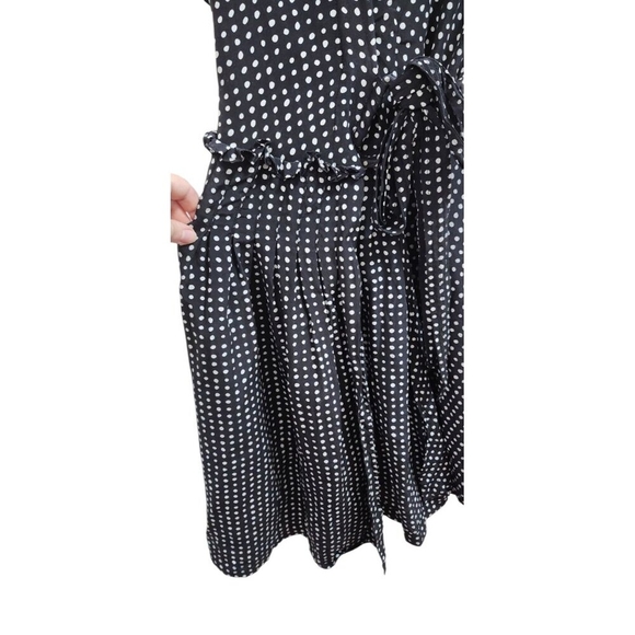 Diane von furstenberg polka dot silk wrap dress Size 0 - Picture 10 of 13